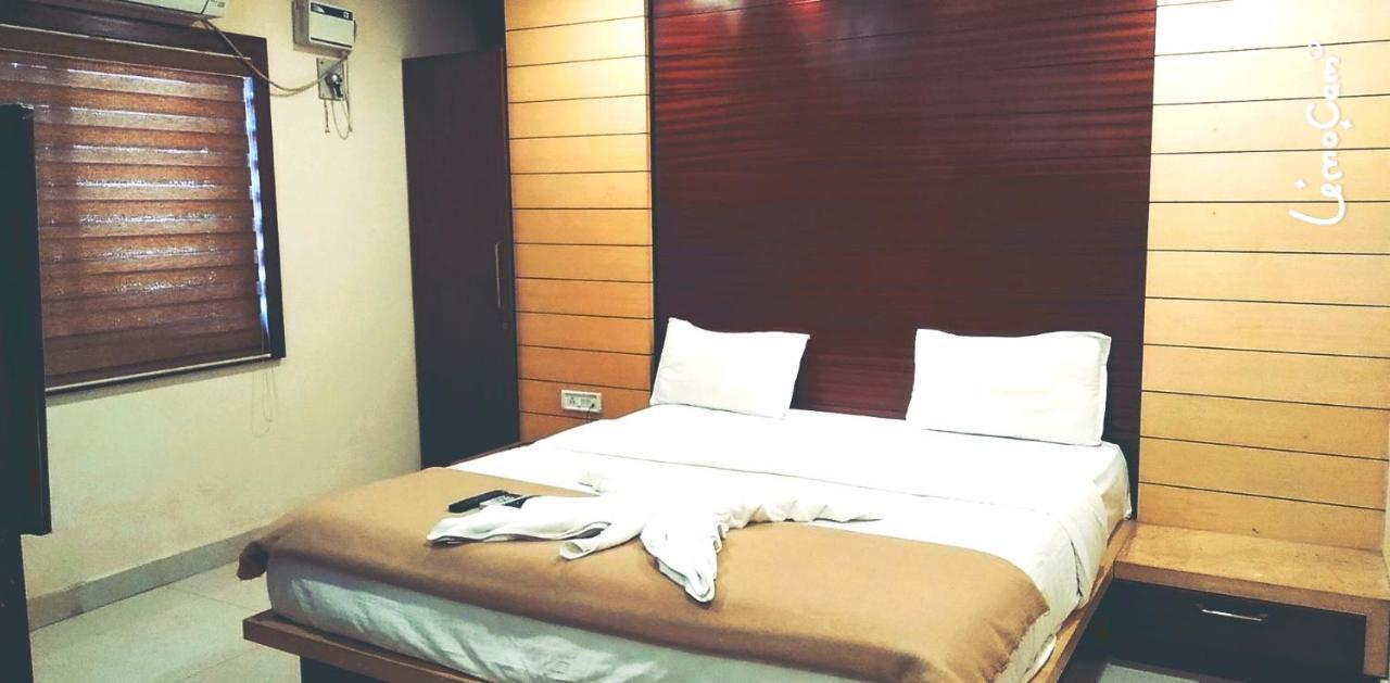 Hotel Milan Manor Порт-Блэр Экстерьер фото
